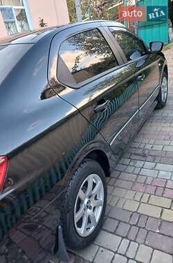 Седан Peugeot 301 2013 в Харкові