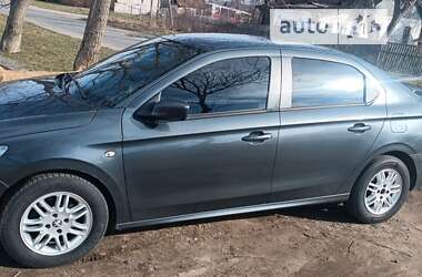 Седан Peugeot 301 2013 в Звенигородке