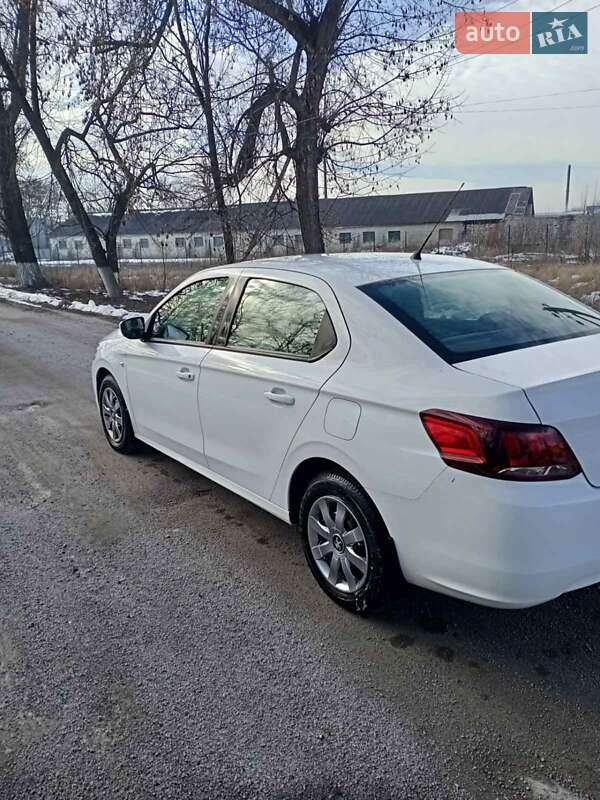 Седан Peugeot 301 2020 в Вінниці