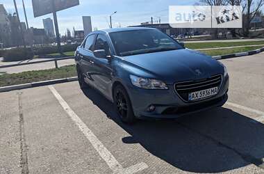 Седан Peugeot 301 2015 в Харькове