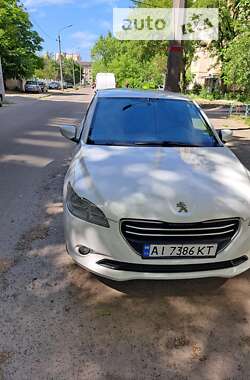 Седан Peugeot 301 2016 в Києві