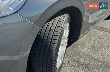 Седан Peugeot 301 2013 в Києві