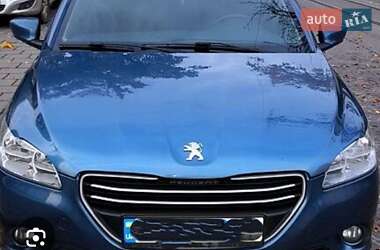 Седан Peugeot 301 2016 в Запорожье