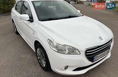 Седан Peugeot 301 2013 в Одессе