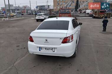 Седан Peugeot 301 2016 в Полтаві