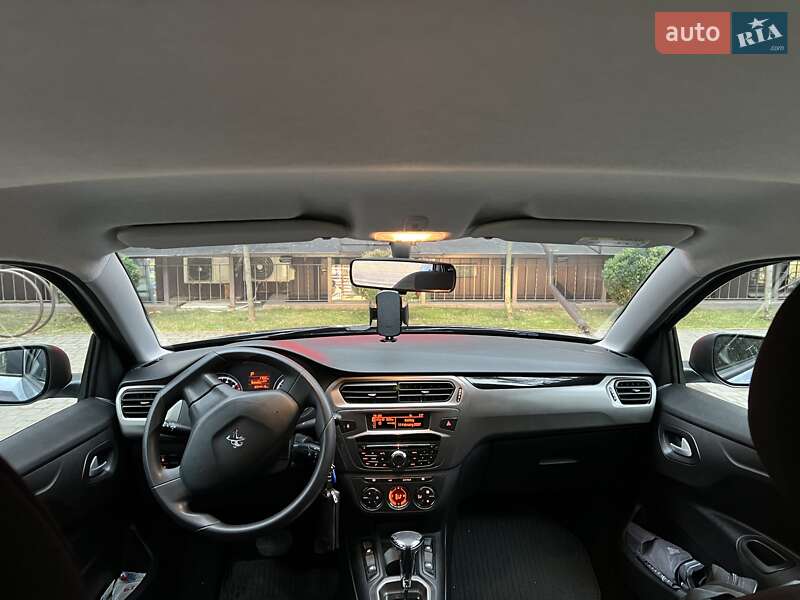 Седан Peugeot 301 2020 в Ирпене