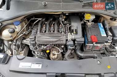 Седан Peugeot 301 2018 в 