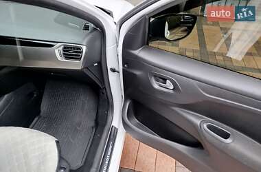 Седан Peugeot 301 2018 в 