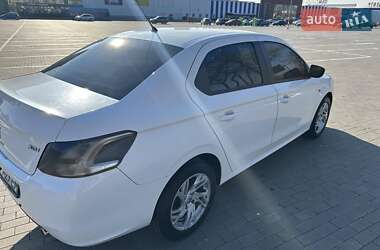 Седан Peugeot 301 2013 в Одесі