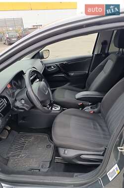 Седан Peugeot 301 2013 в 