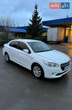 Седан Peugeot 301 2013 в Киеве