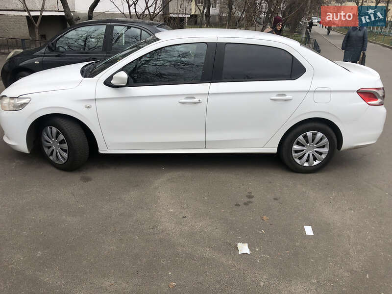 Peugeot 301 2013