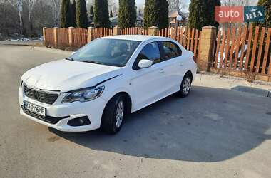 Седан Peugeot 301 2017 в 
