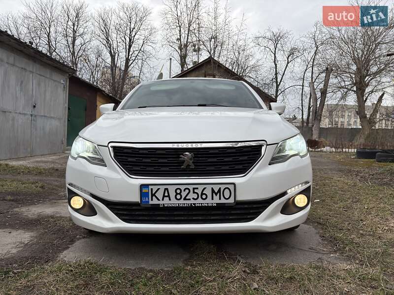 Peugeot 301 2017