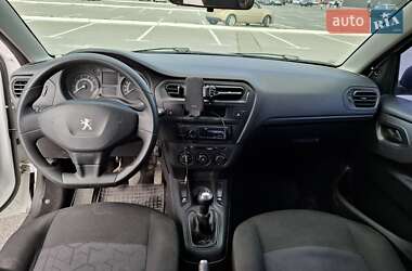 Седан Peugeot 301 2014 в 