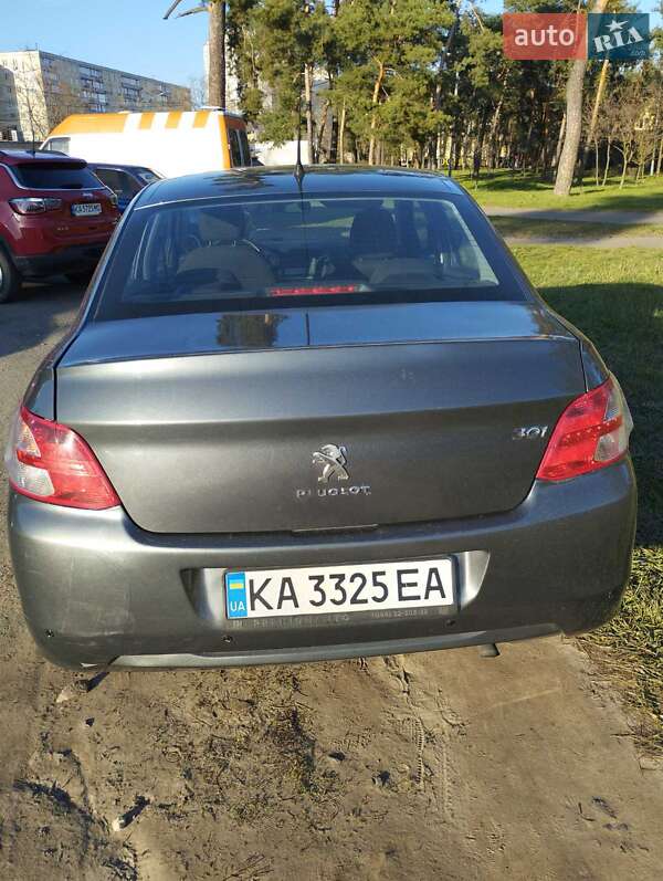 Седан Peugeot 301 2013 в Києві