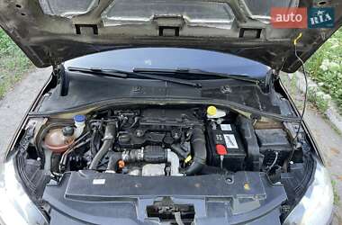 Седан Peugeot 301 2013 в 