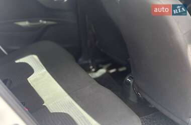 Седан Peugeot 301 2013 в 