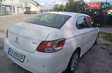 Седан Peugeot 301 2014 в Винниках