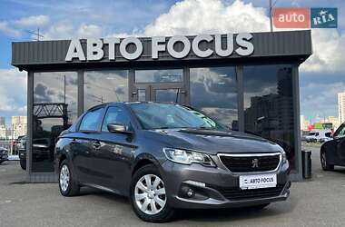 Седан Peugeot 301 2021 в Киеве