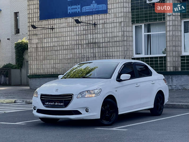 Седан Peugeot 301 2016 в Миколаєві