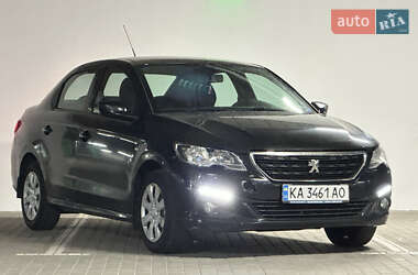 Седан Peugeot 301 2020 в Киеве