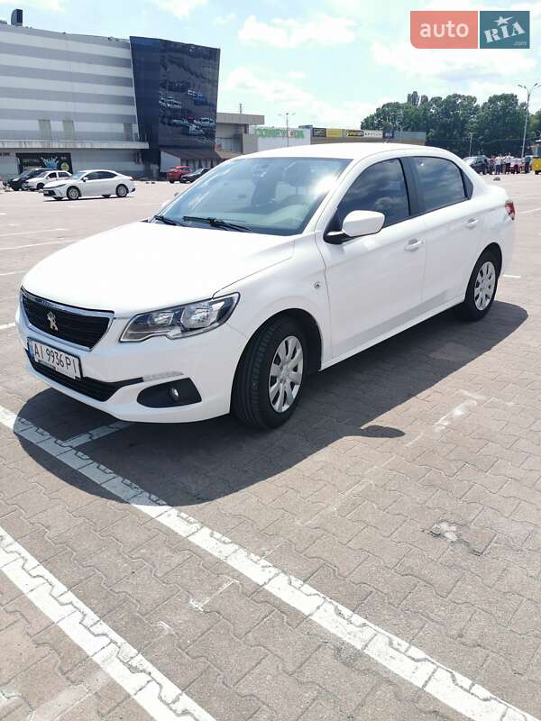 Седан Peugeot 301 2020 в Житомирі