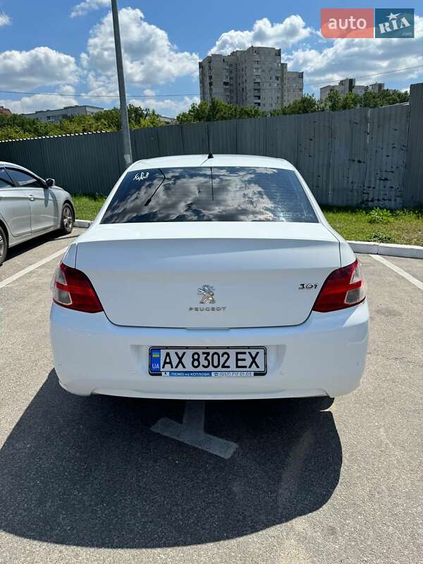 Седан Peugeot 301 2015 в Харькове