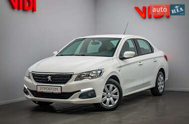 Седан Peugeot 301 2021 в Киеве