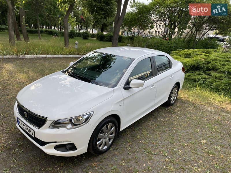 Peugeot 301 2019