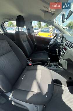 Седан Peugeot 301 2020 в 