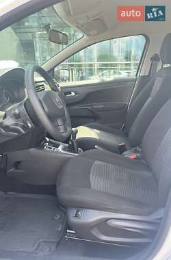 Седан Peugeot 301 2020 в 