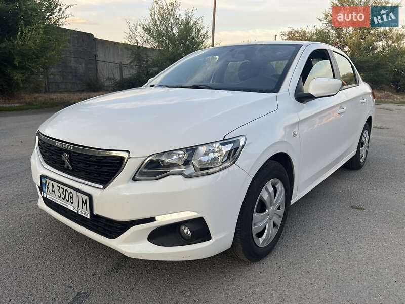 Седан Peugeot 301 2020 в Дніпрі