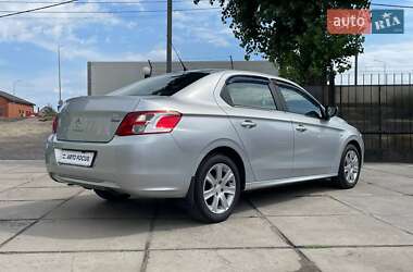 Седан Peugeot 301 2013 в 
