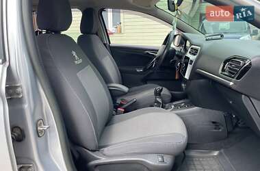 Седан Peugeot 301 2013 в 