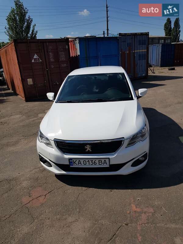 Peugeot 301 2020