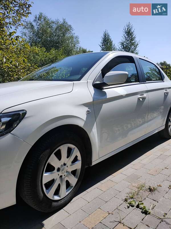 Седан Peugeot 301 2020 в Белой Церкви