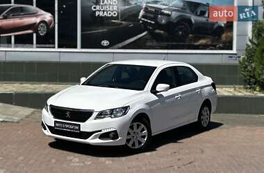 Седан Peugeot 301 2021 в Чернівцях