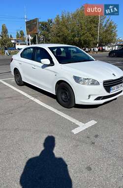 Седан Peugeot 301 2016 в Києві