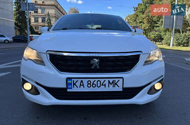 Седан Peugeot 301 2018 в Києві