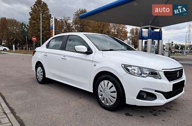 Седан Peugeot 301 2017 в Смілі