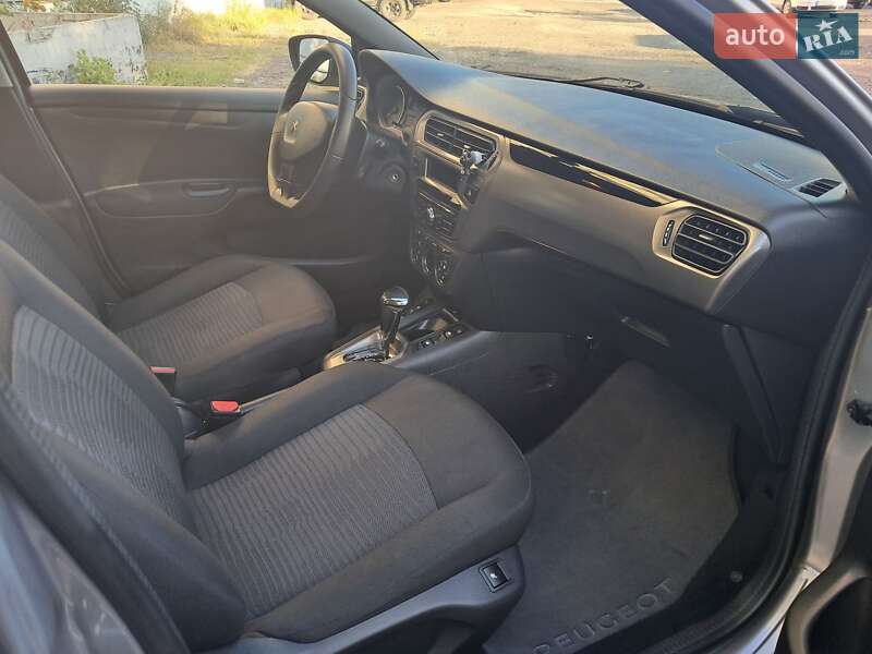 Седан Peugeot 301 2019 в Києві