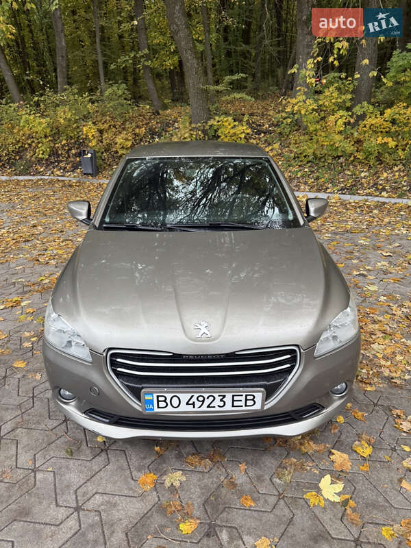 Седан Peugeot 301 2013 в Тернополе