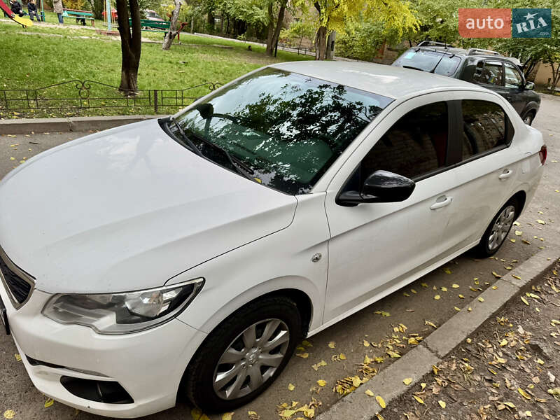 Седан Peugeot 301 2017 в Киеве фото Седан Peugeot 301 2017 в Киеве