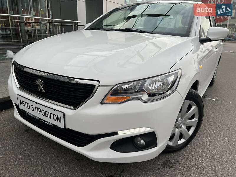 Peugeot 301 2020