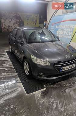 Седан Peugeot 301 2013 в Лубнах