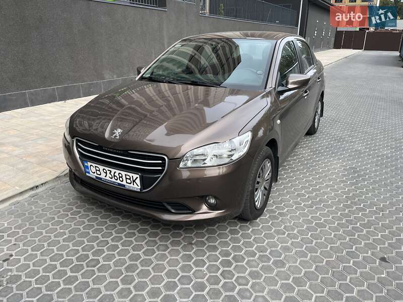 Седан Peugeot 301 2013 в Одесі