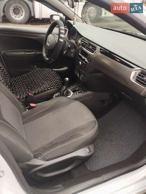 Седан Peugeot 301 2021 в Киеве