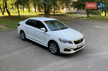 Седан Peugeot 301 2019 в Киеве