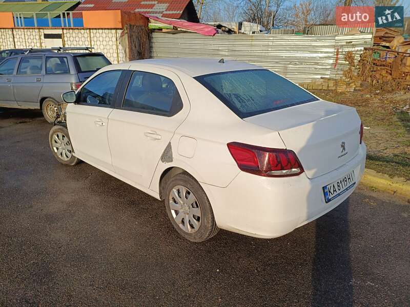 Седан Peugeot 301 2021 в Киеве